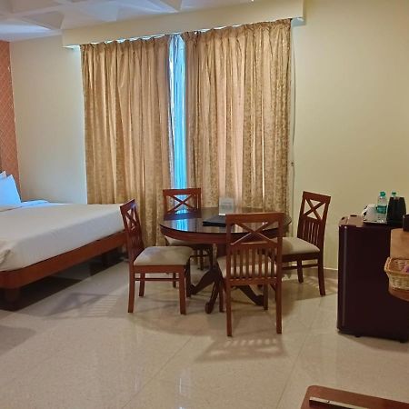 Hotel Royal Grande Vellore Exterior photo