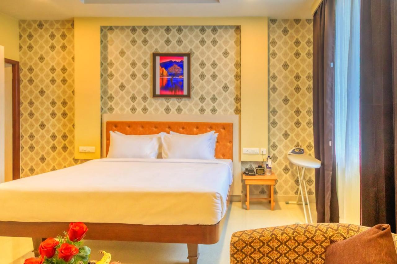 Hotel Royal Grande Vellore Exterior photo