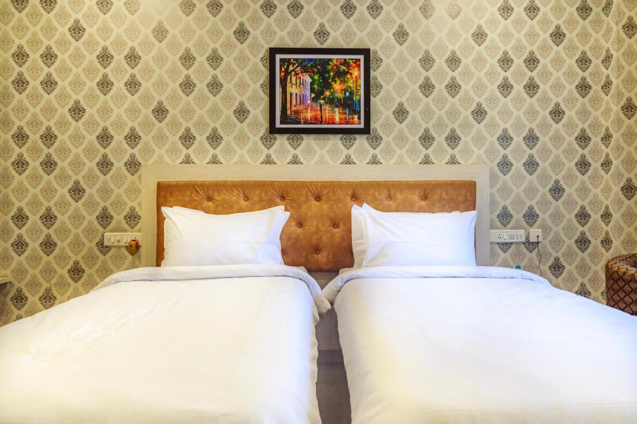 Hotel Royal Grande Vellore Exterior photo