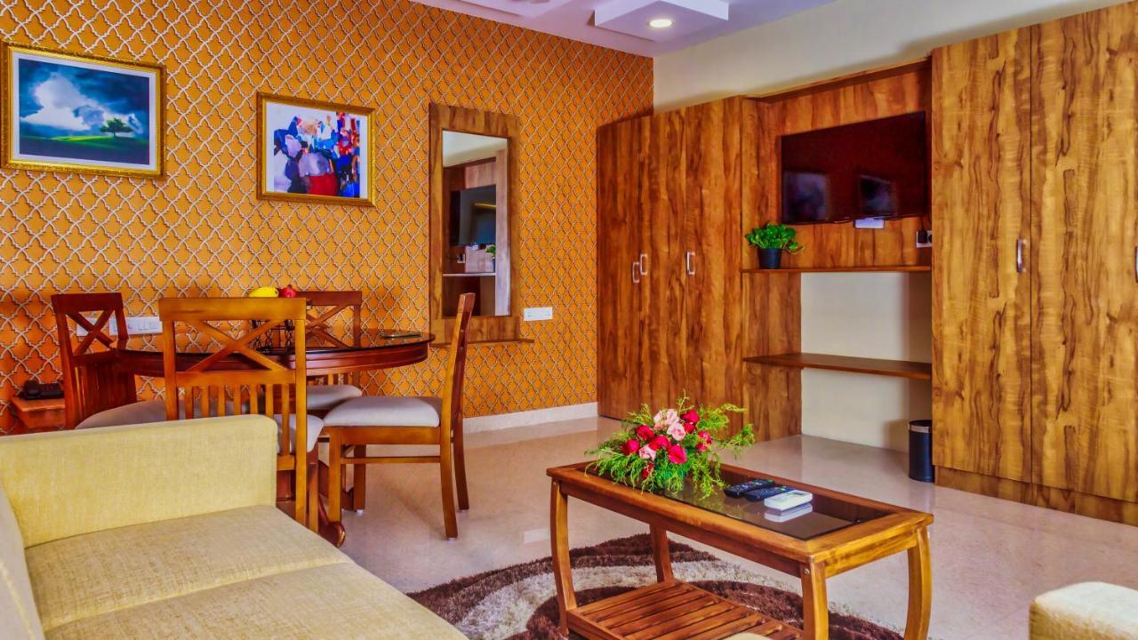 Hotel Royal Grande Vellore Exterior photo